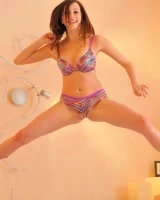 Skinny brunette cutie Victoria unveils her boobs and stretches her cunt