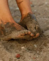 Amateur American Rebel Tee and Sofia Orlova shows theirs hot curves in sexy swimsuits