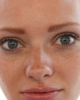 Sexy amateur babe Wendy Patton in a hot bikini shows her big juggs while doing exercises