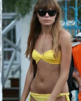 Candid real girls walking in exciting bikinis