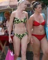 Candid real girls walking in exciting bikinis