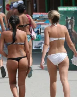 Candid hotties walking in bikinis