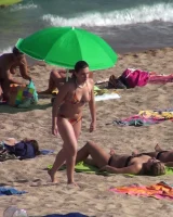 Wonderful candid girls caught in bikini on the beach